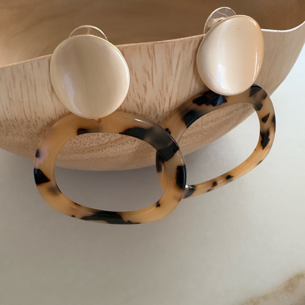 Epoxy resin TORTOISE SHELL HOOPS with satin finish faux gold